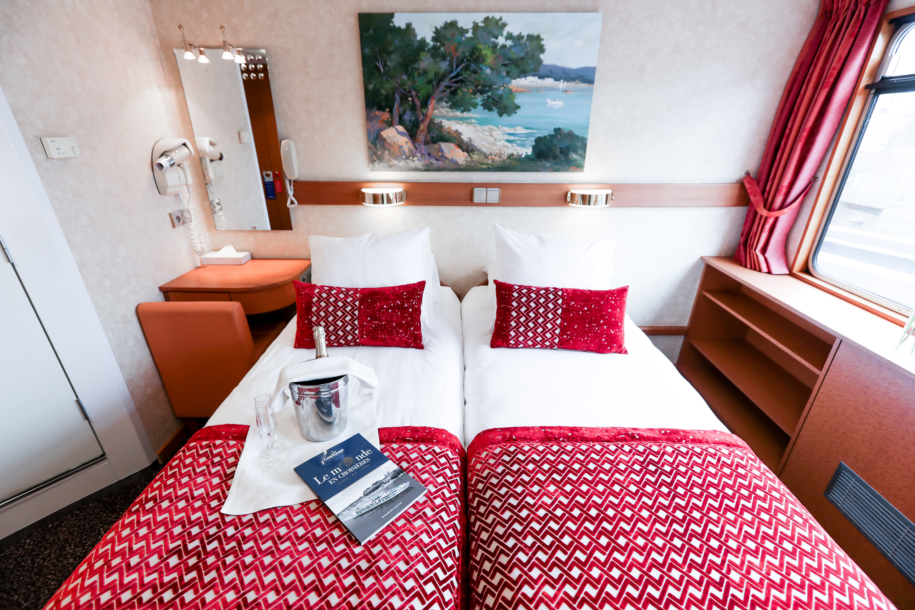 CroisiEurope MS Rhone Princess Double Cabin 6.jpg